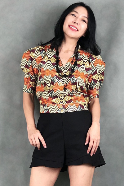 CROPPED BLOUSE
