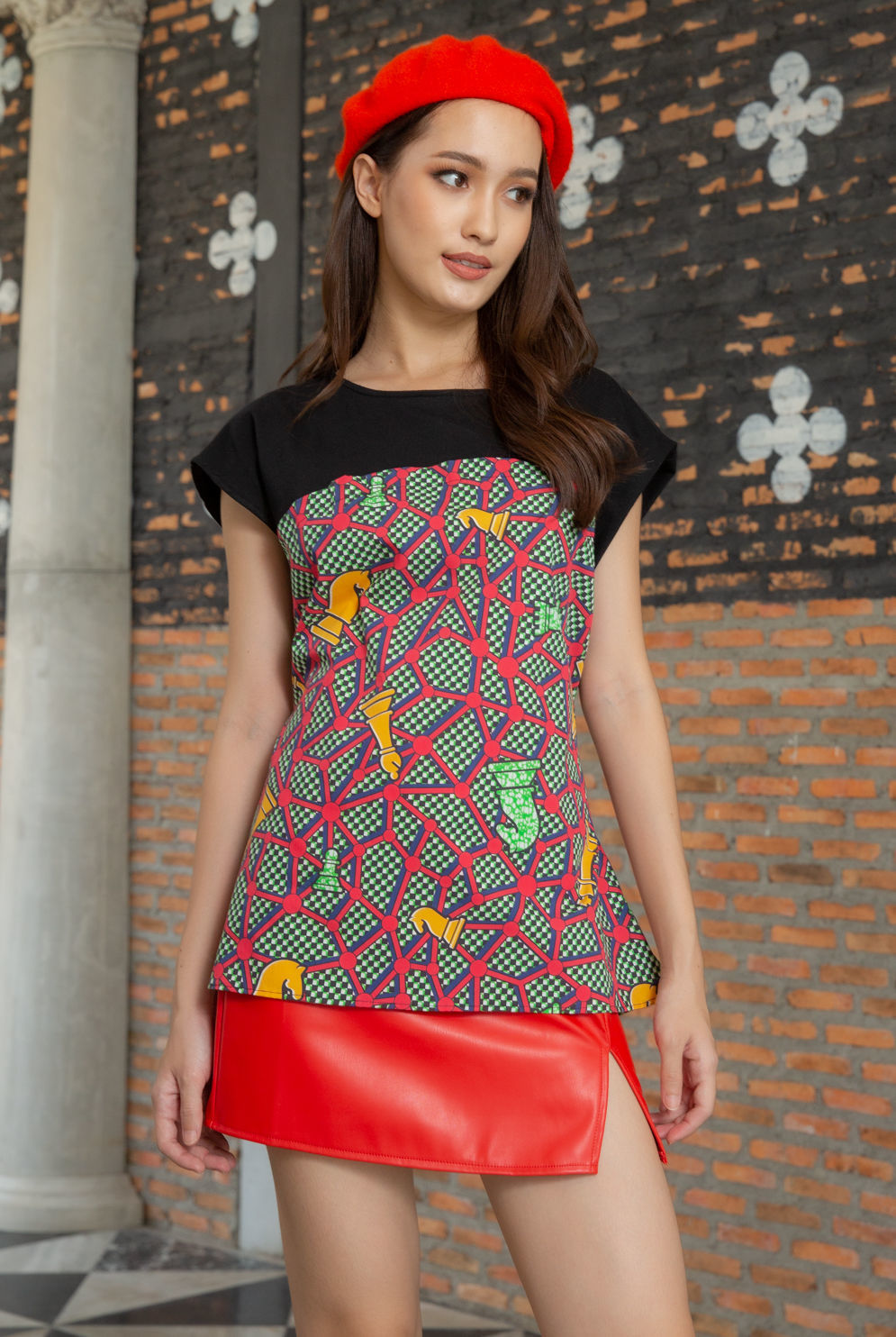 AFRICAN ROUND NECK BLOUSE